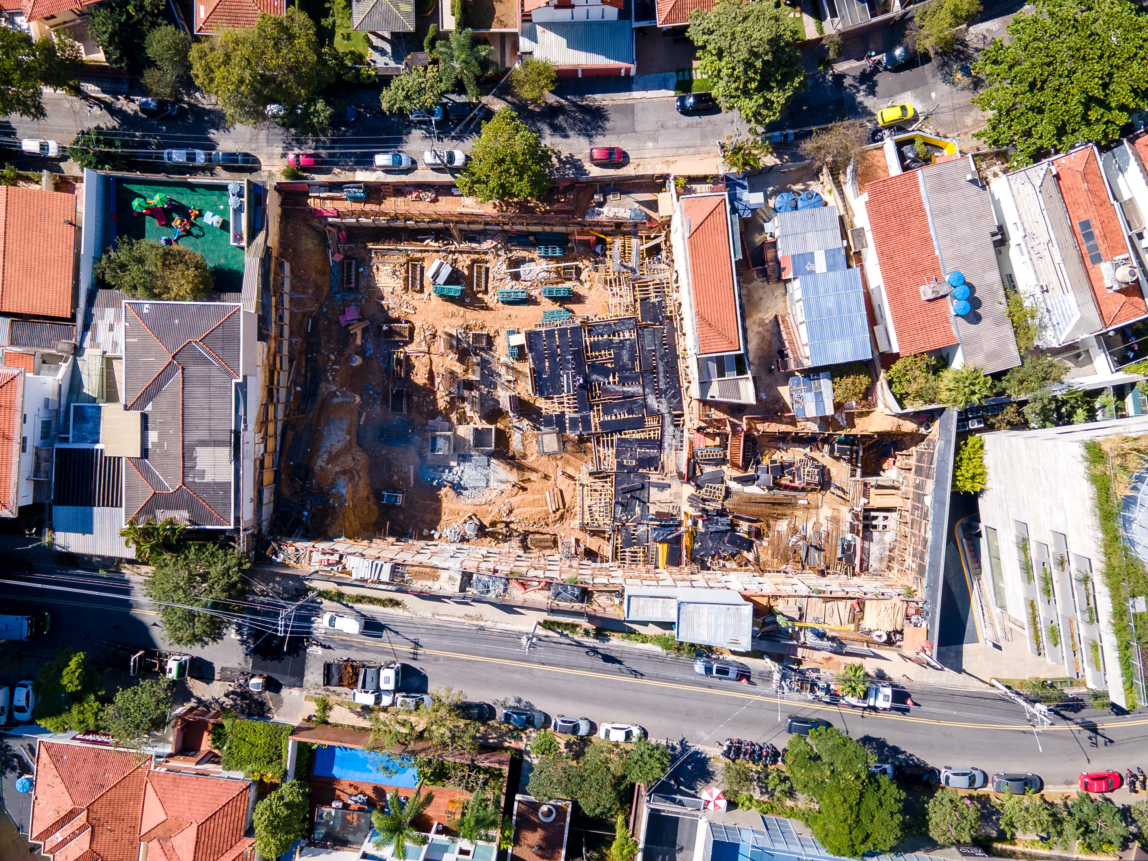 Imagem da obra em andamento